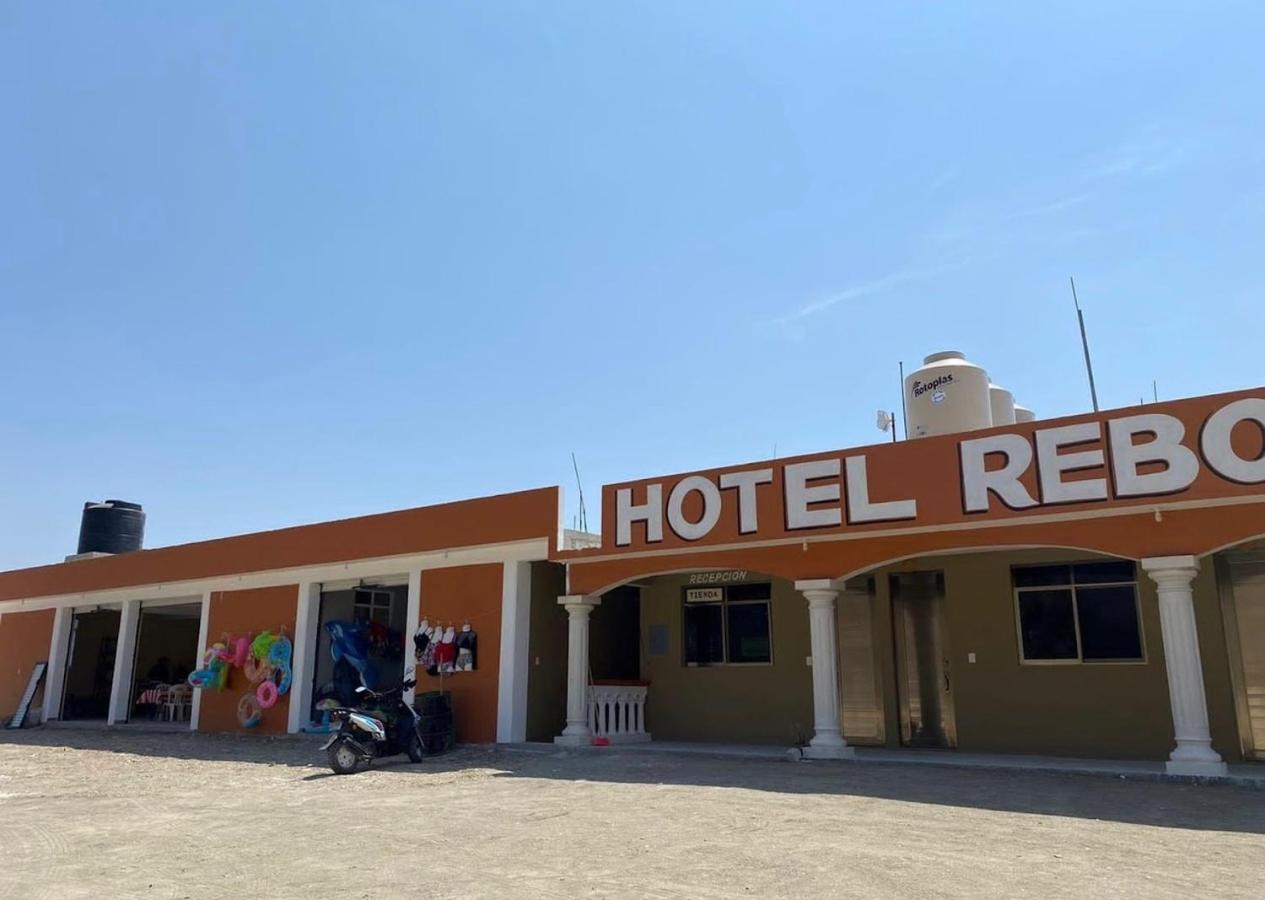 Отель Rebolledo Imperial San Cristobal  Экстерьер фото